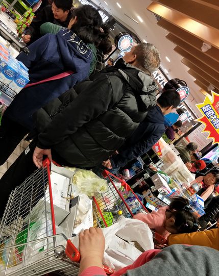 线下企业性价比凸显：华冠